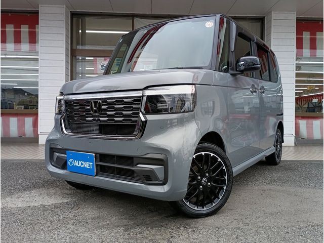 N BOX CUSTOM 4WD