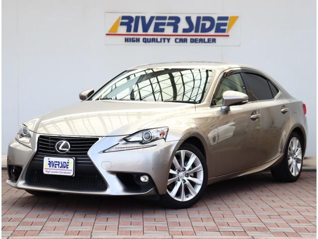 LEXUS IS250