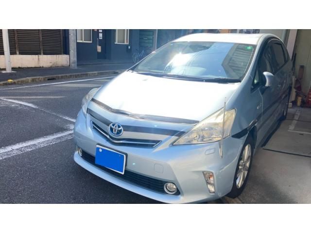 PRIUS Alpha